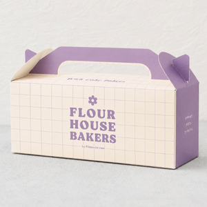 Box with handle