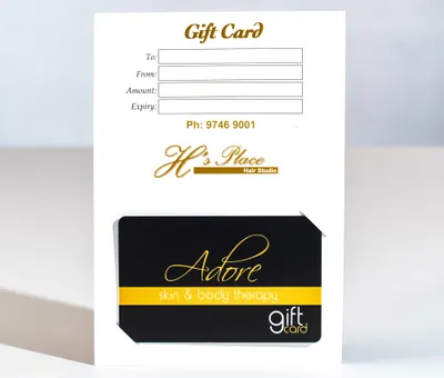 https://d1wbcovc1jzt1a.cloudfront.net/easycards/images/product/Card_Holder_Small.jpeg